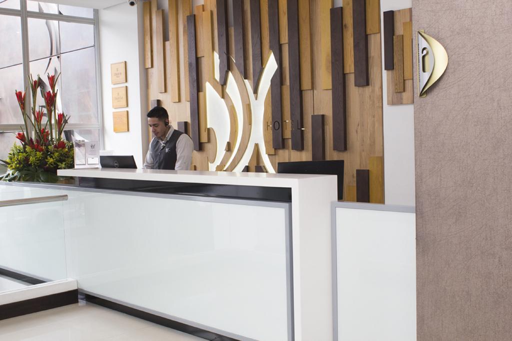 Hotel Dix Medellin Bagian luar foto