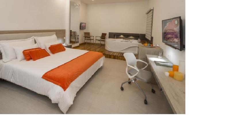 Hotel Dix Medellin Bagian luar foto